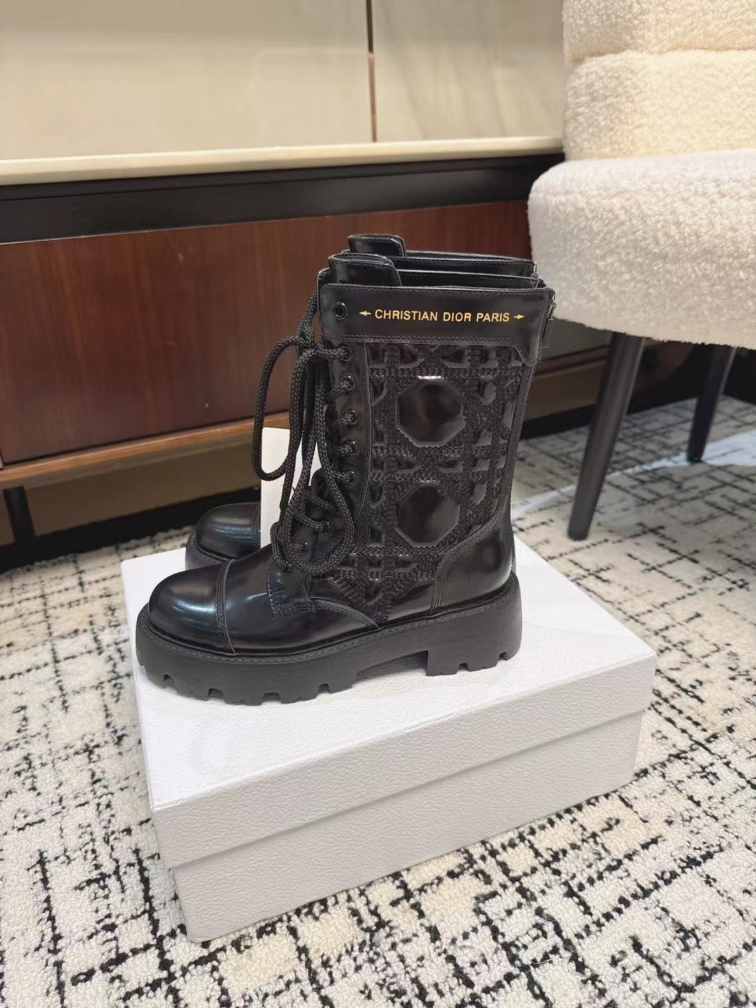 DIOR D-Unit Ankle Boot Glossy Black Calfskin