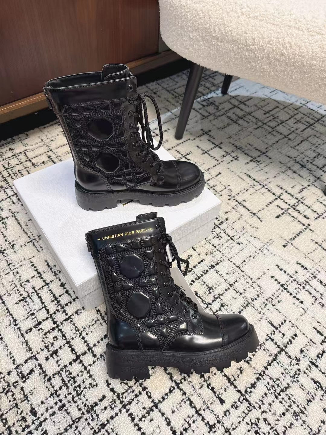 DIOR D-Unit Ankle Boot Glossy Black Calfskin