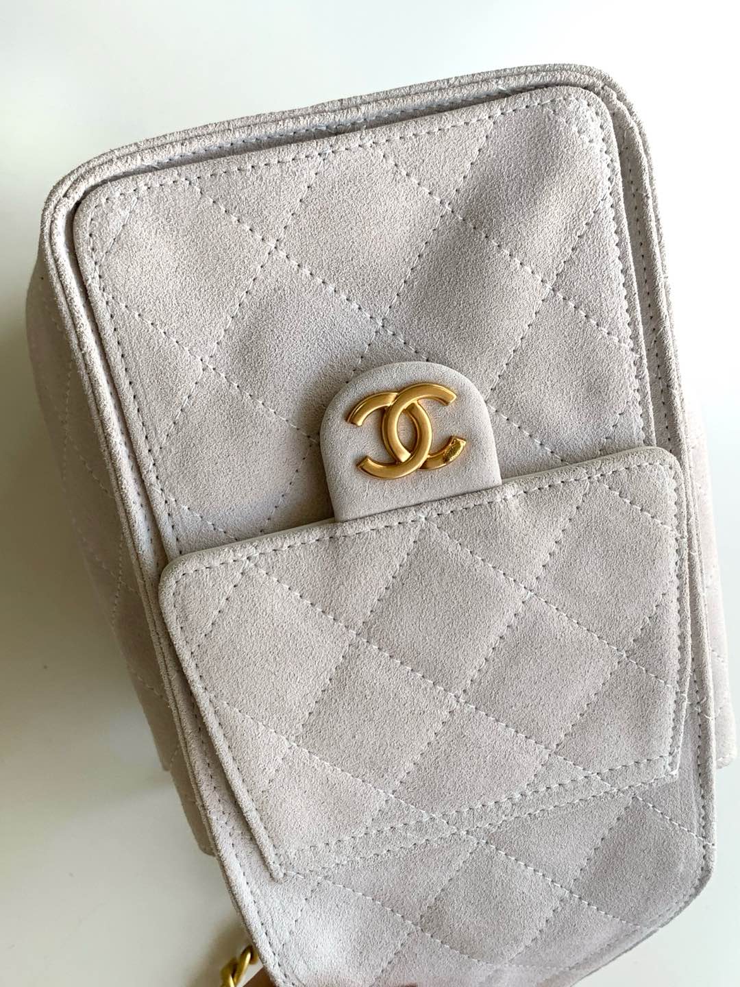 CHANEL 25C Hobo Bag 30cm Light Pink Suede