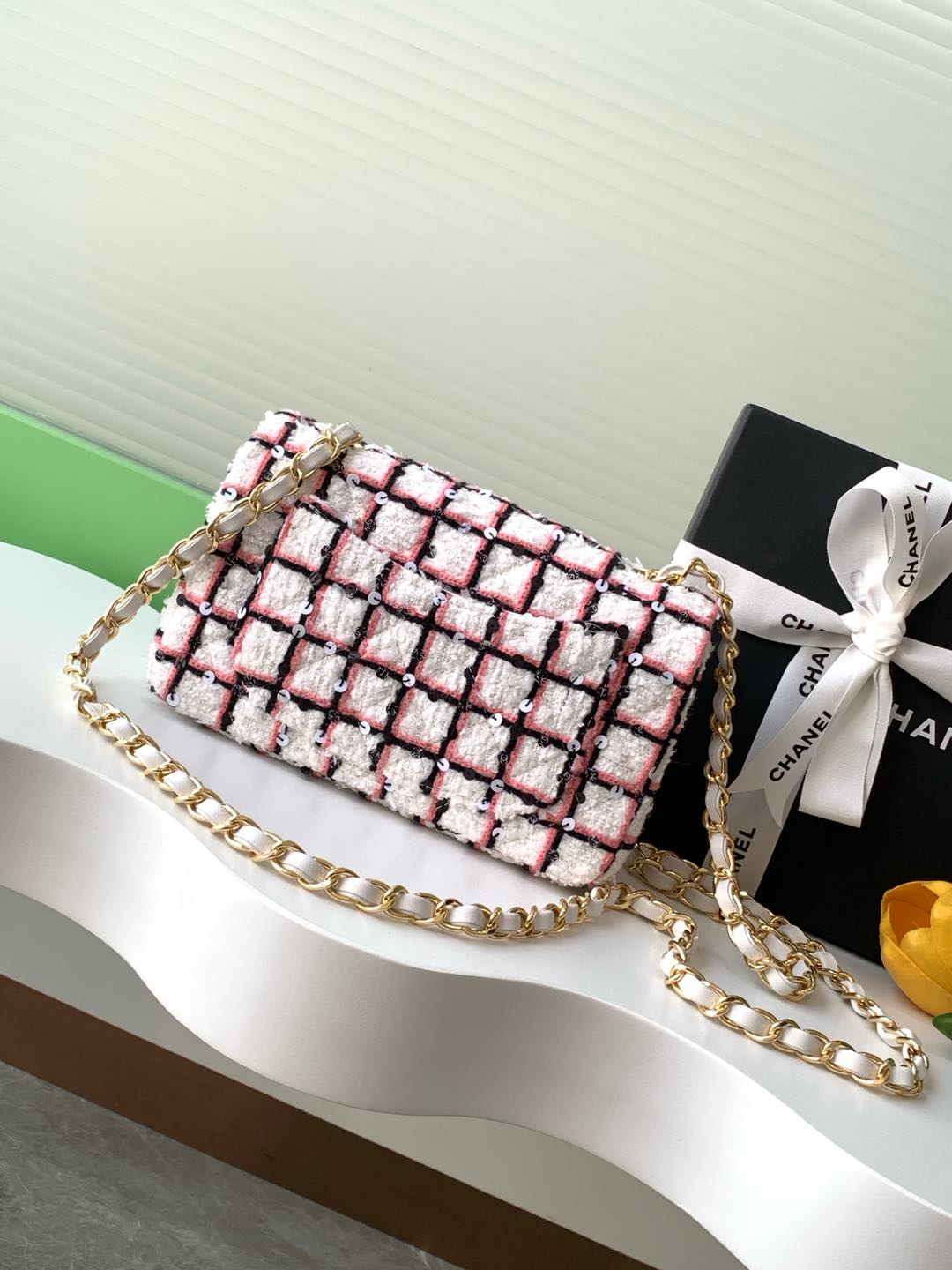 CHANEL 25C Pink White Black Tweed Gold Hardware