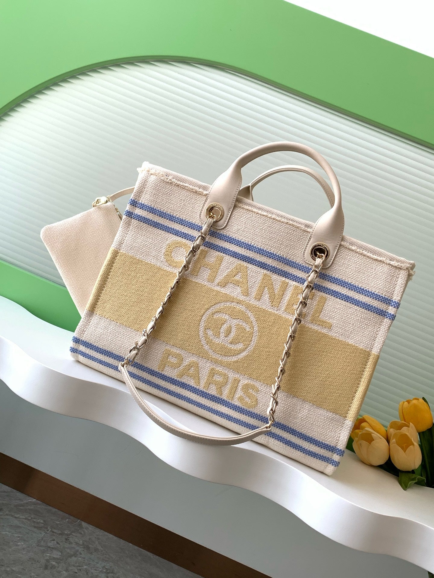 CHANEL 25C ToTe Bag Beige Light Tan Canvas Fabric 238508