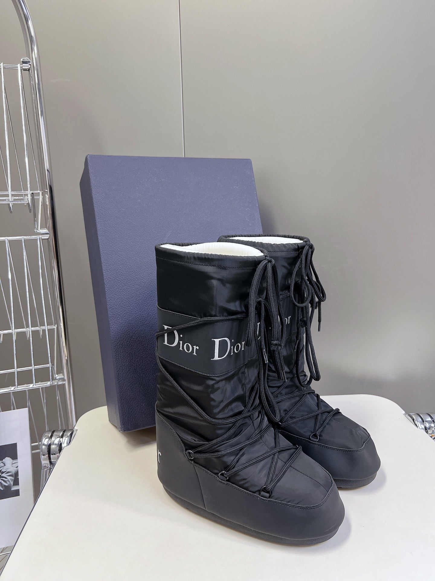DIOR Short Boots 60mm In Black Cowhide 989716