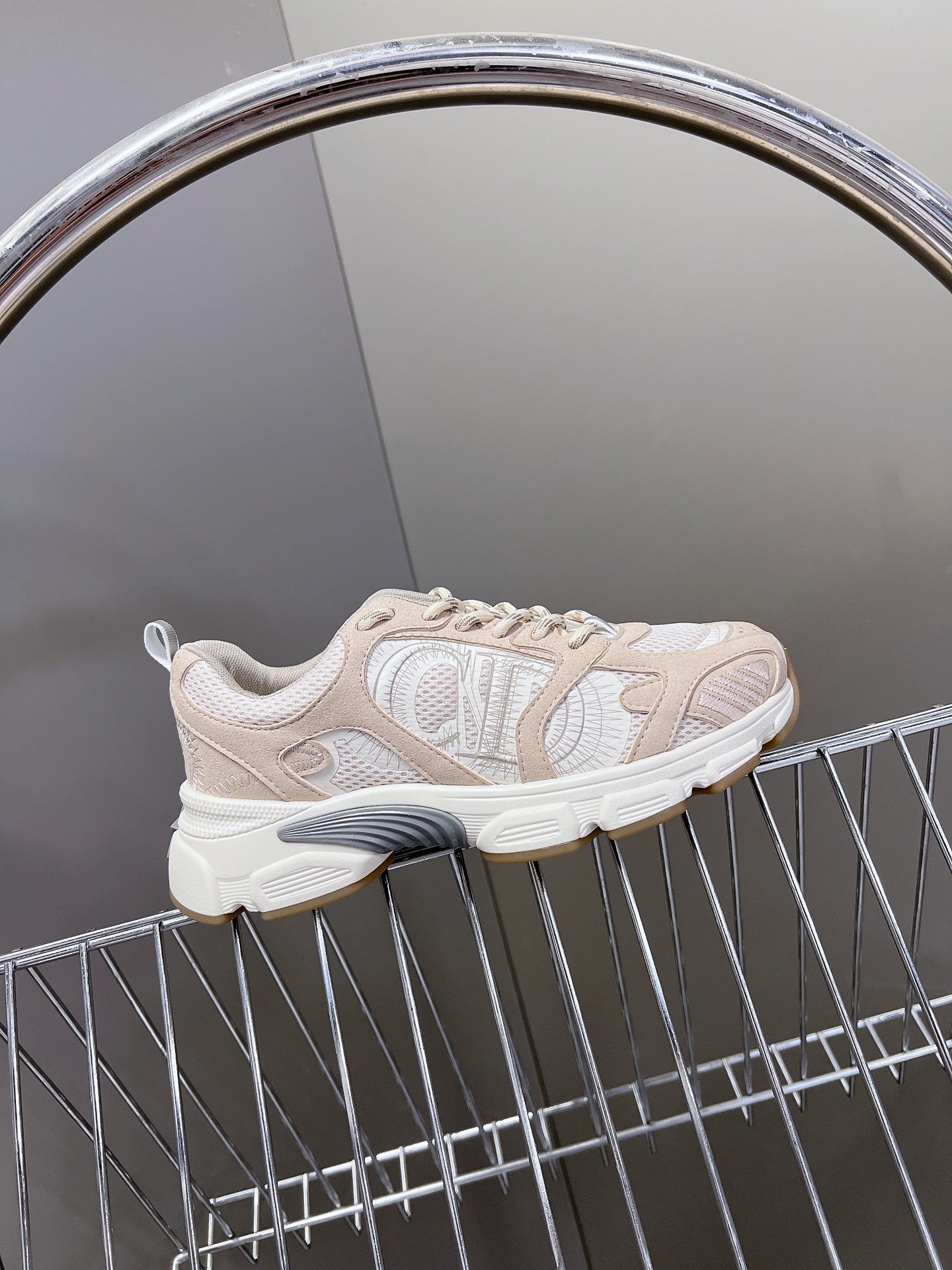 DIOR Chrono Sneaker In Beige Mesh Fabric And Suede 989683