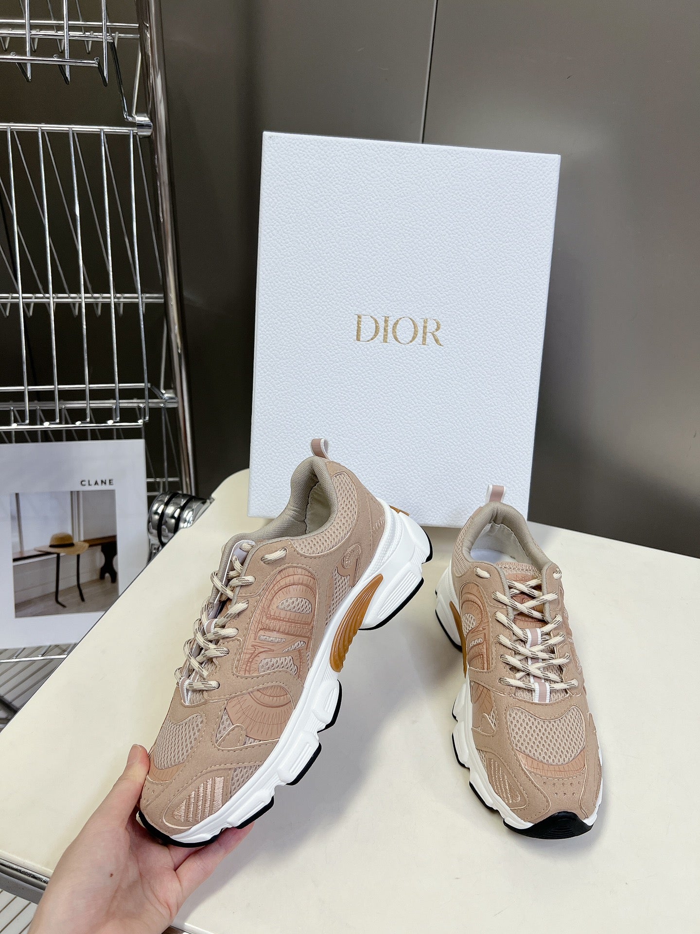 DIOR Chrono Sneaker In Nude Pink Mesh Fabric And Suede 989685