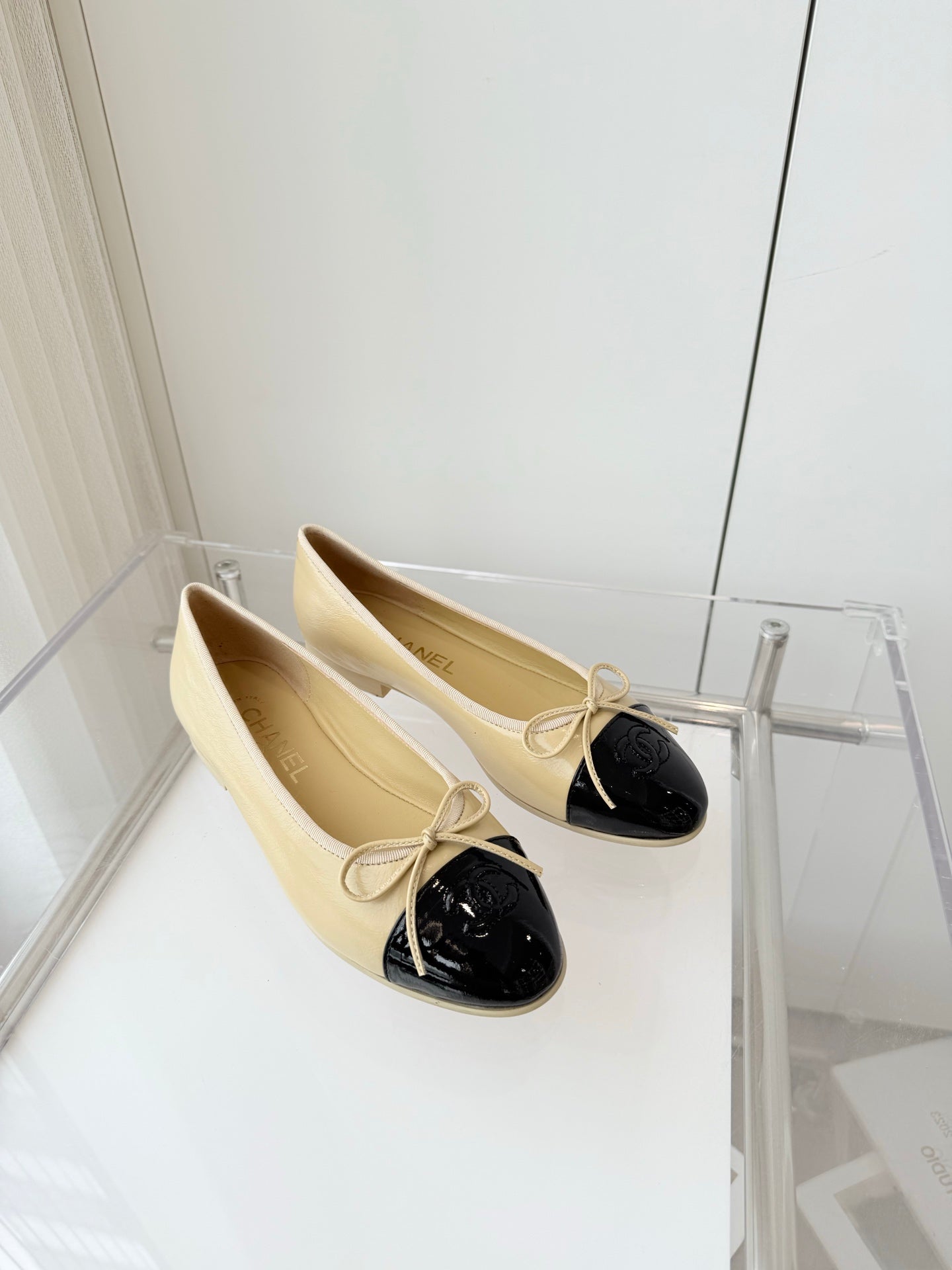 CHANEL Ballet Flat Yellow Pastel Leather 238769