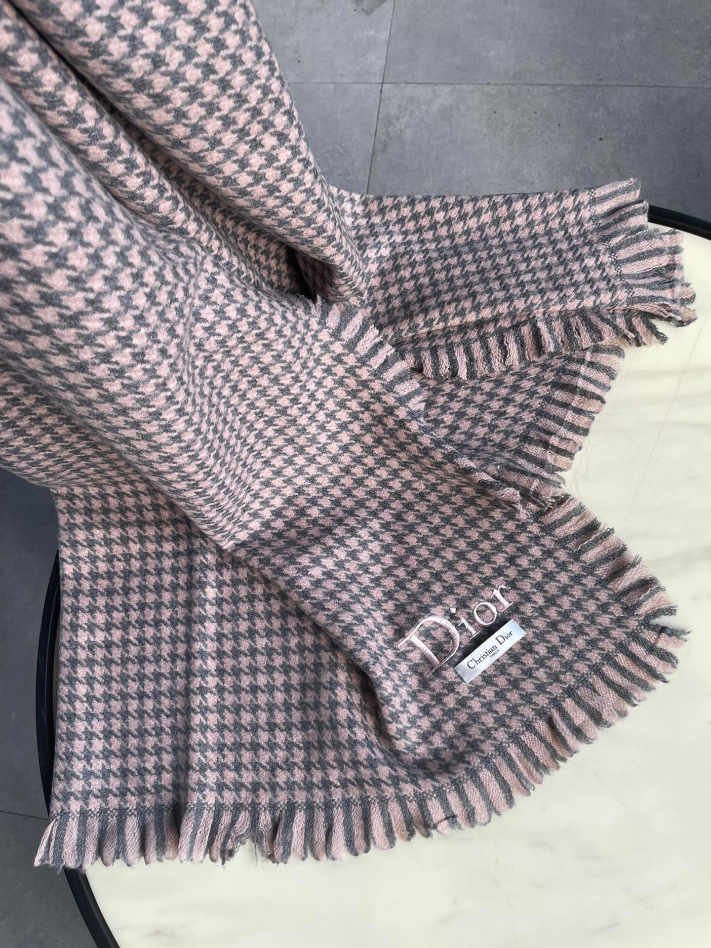 DIOR HOUNDSTOOTH SCARF 200 CM IN CAMEL BROWN WOOL 416827