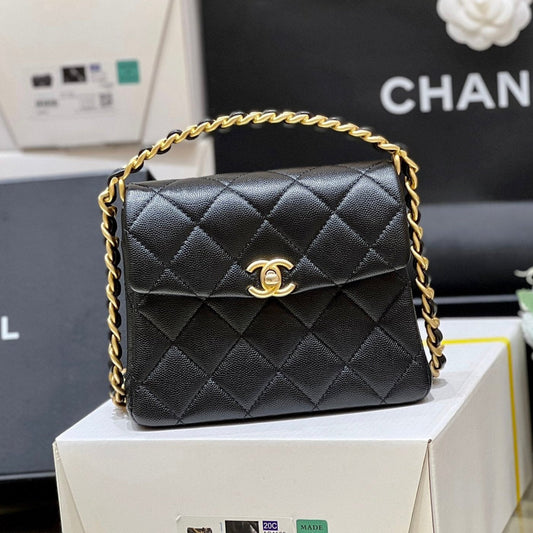 CHANEL 24s 31 ruecambon 15cm black caviar leather