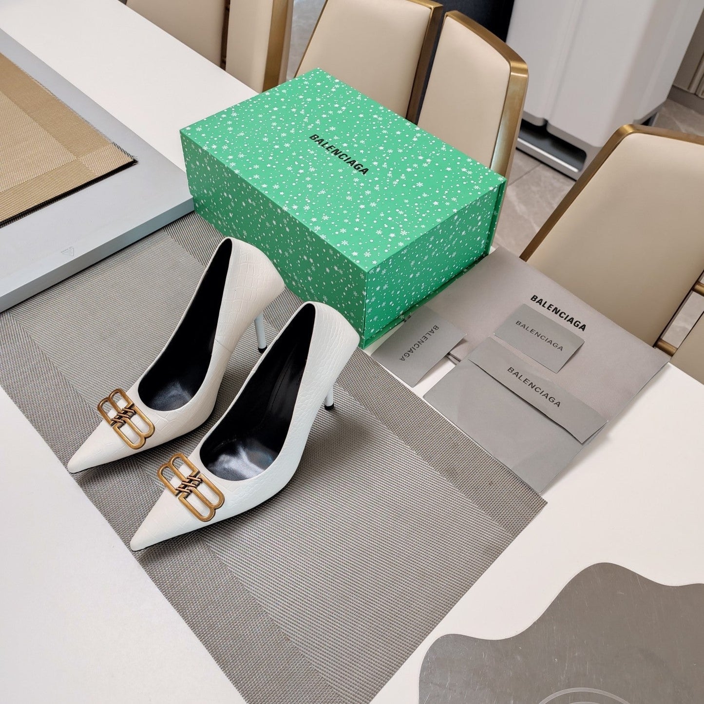 Balanciaga POINTED BB GOLD BUCKLE HIGH PUMPS IN WHITE CROCODILE PATTERN CALFSKIN