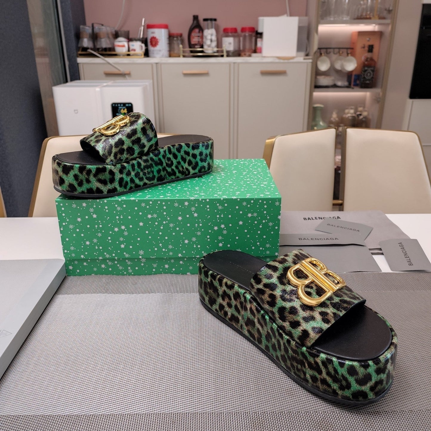 Balanciaga RISE SANDAL THICK-SOLED IN LIGHT GREEN LEOPARD PRINT CALFSKIN