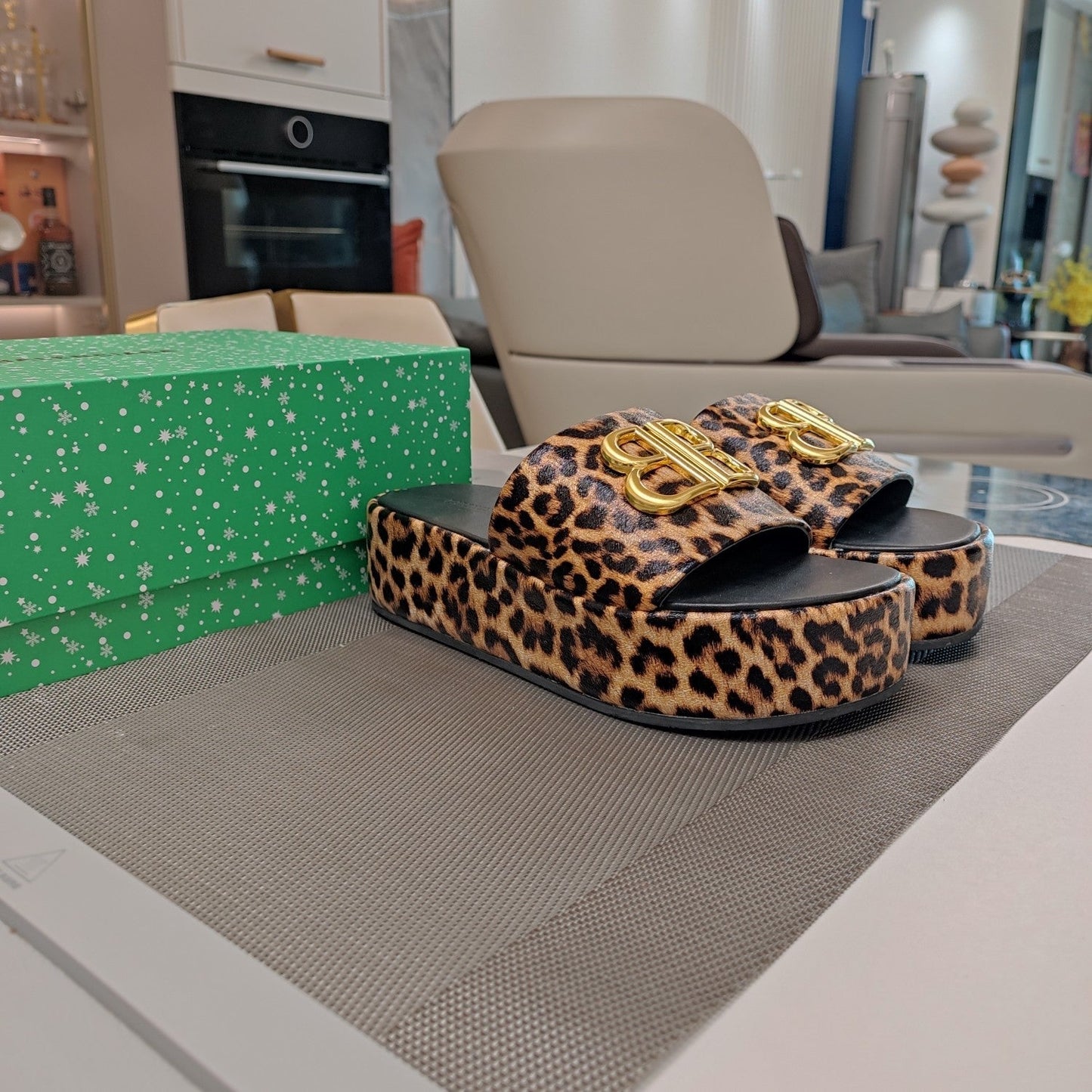 Balanciaga RISE SANDAL THICK-SOLED IN BROWN LEOPARD PRINT CALFSKIN