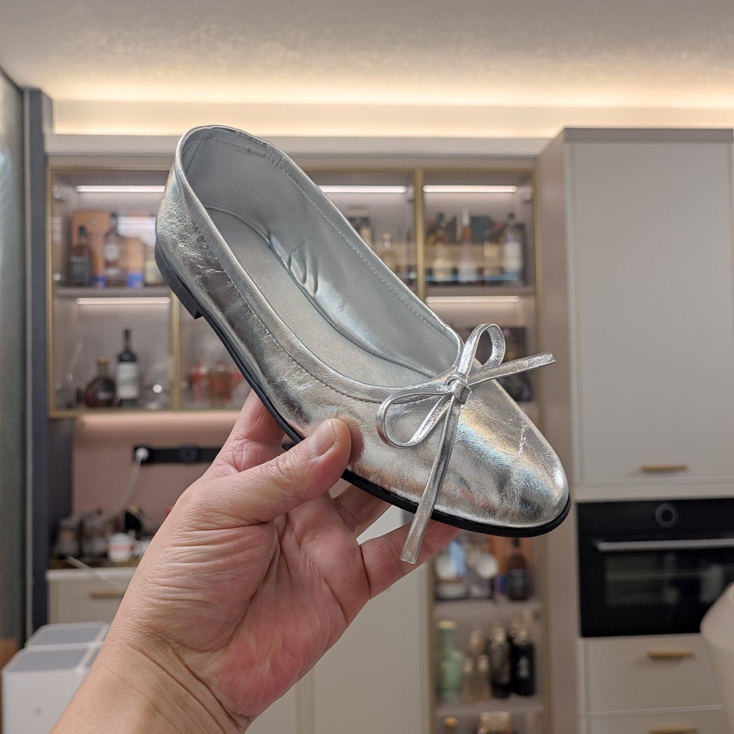 Balanciaga RHINESTONE BALLET FLATS WITH BOW IN SILVER WAX-OIL SHEEPSKIN