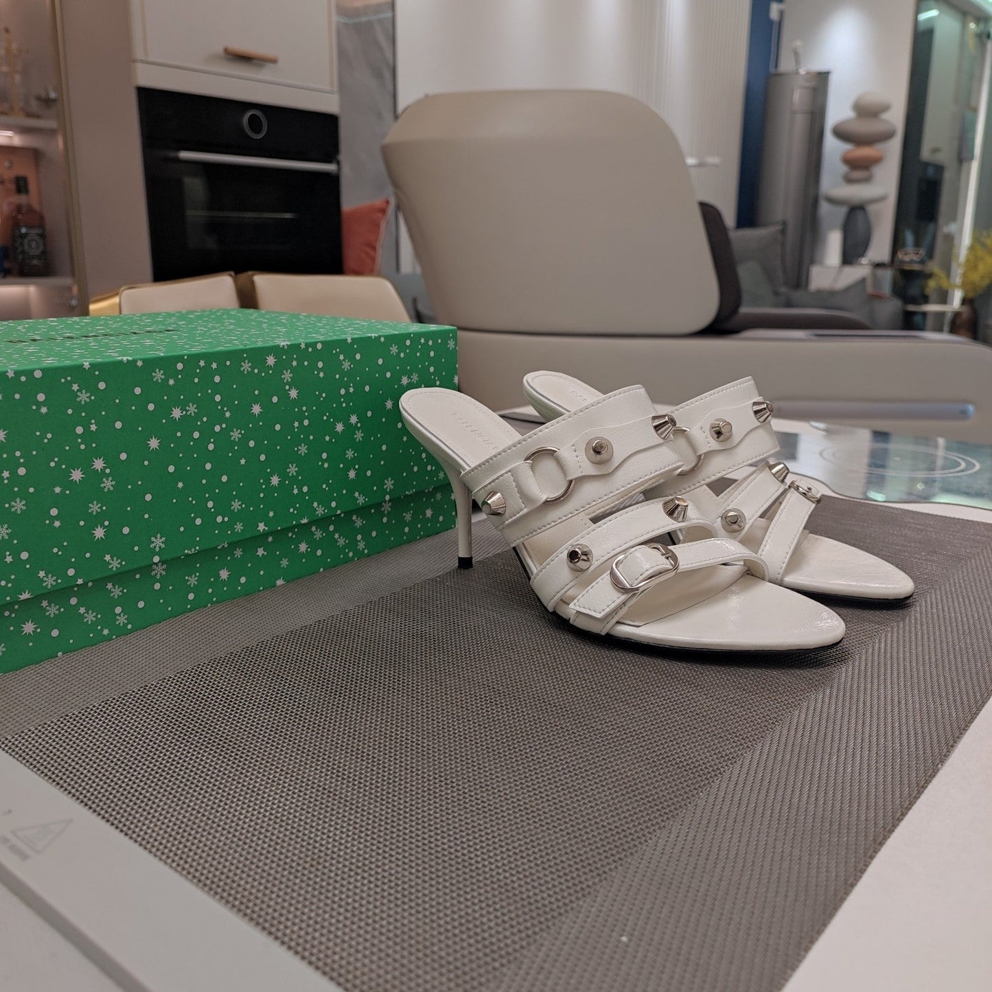 Balanciaga STRAPPY HIGH-HEELED SANDALS IN WHITE STUDDED WAX-OIL SHEEPSKIN