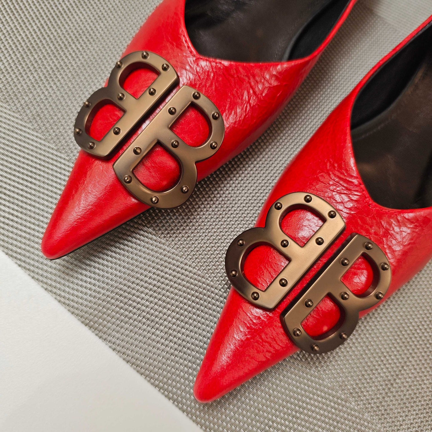 Balanciaga POINTED BALLET FLATS IN RED SHINY CRACKED SHEEPSKIN