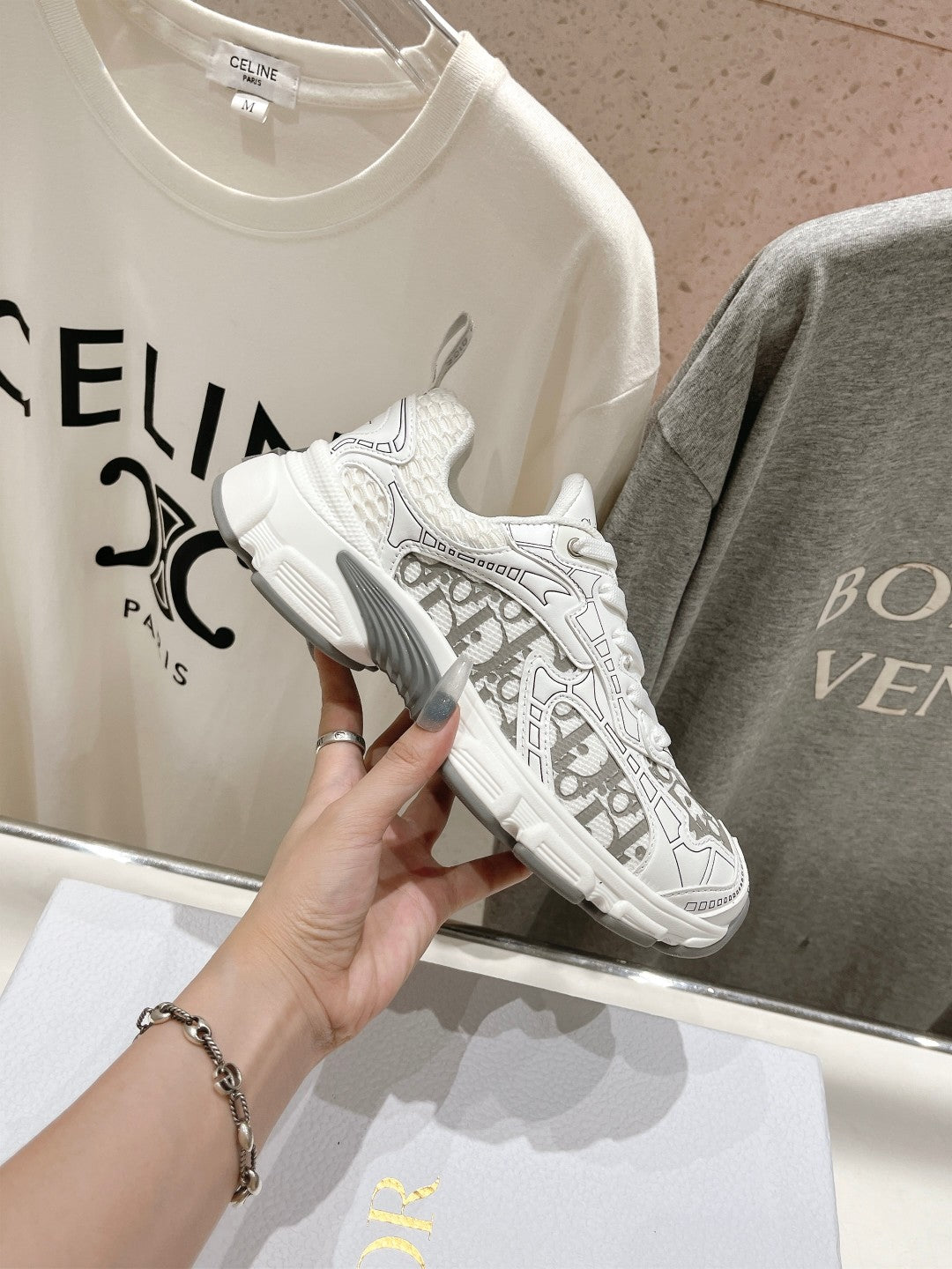 DIOR Vibe Sneaker White Grey Polyester Mesh Fabric And Cowhide