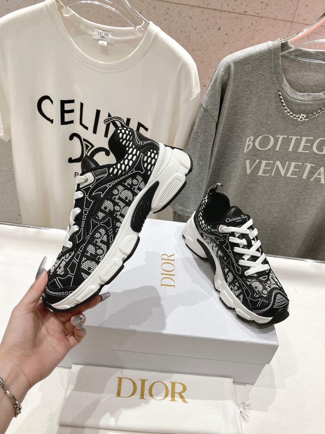 DIOR Vibe Sneaker Black Polyester Mesh Fabric And Cowhide