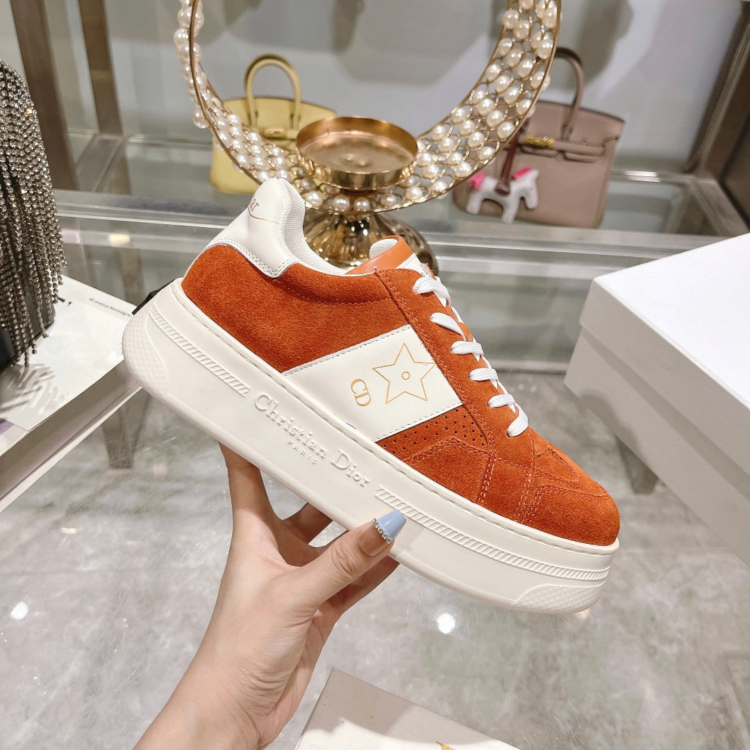 DIOR star sneaker white calfskin orange suede