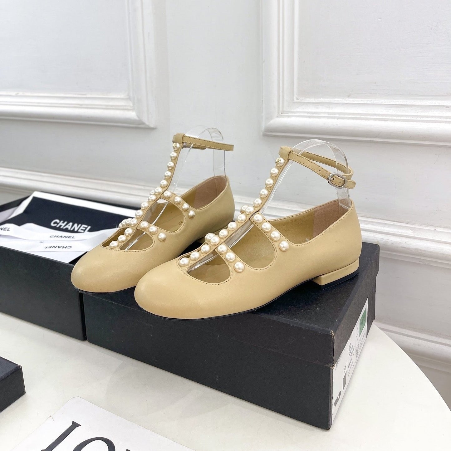 CHANEL Mary Jane 10mm In Buff Yellow With Small Pearls Lambskin 948762