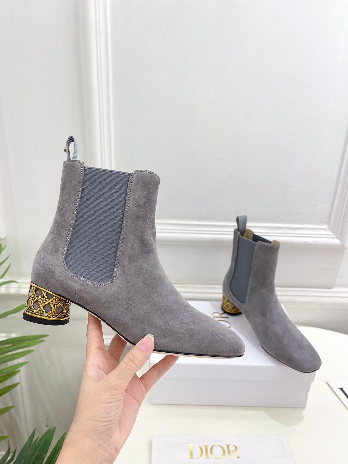DIOR Icon Heeled Ankle Boot 40mm Grey Suede
