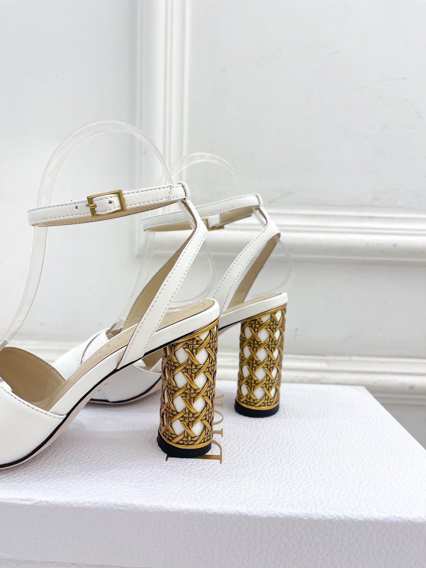 DIOR Icon Heeled Sandal 80mm White Calfskin