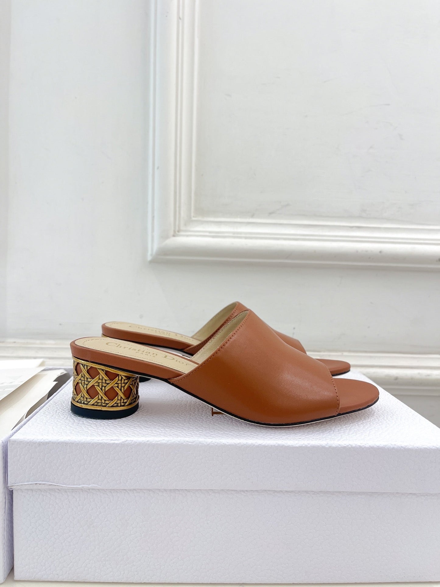 DIOR Icon Heeled Slide 40mm Brown Calfskin