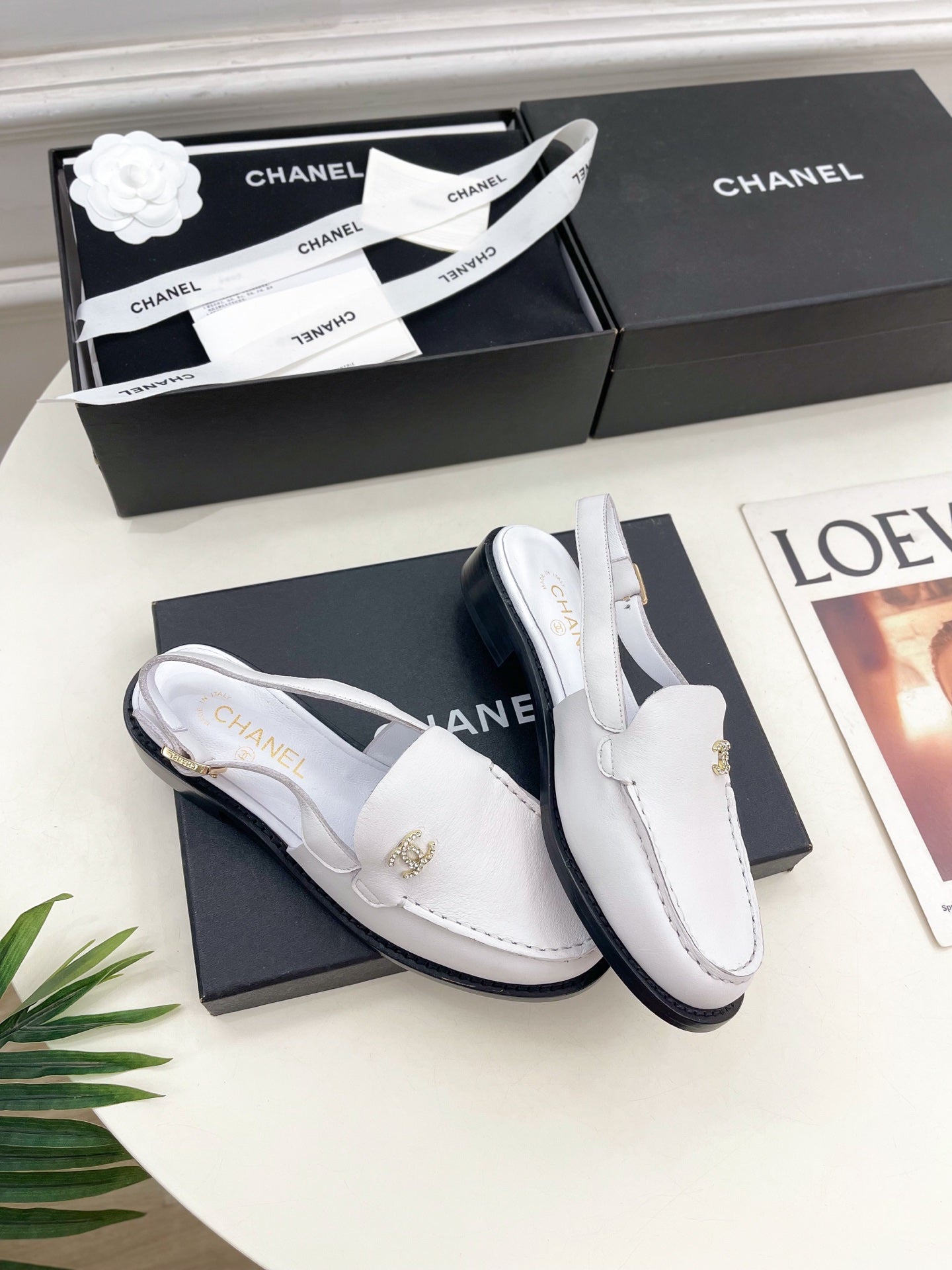 CHANEL 25S Loafer White Calfskin