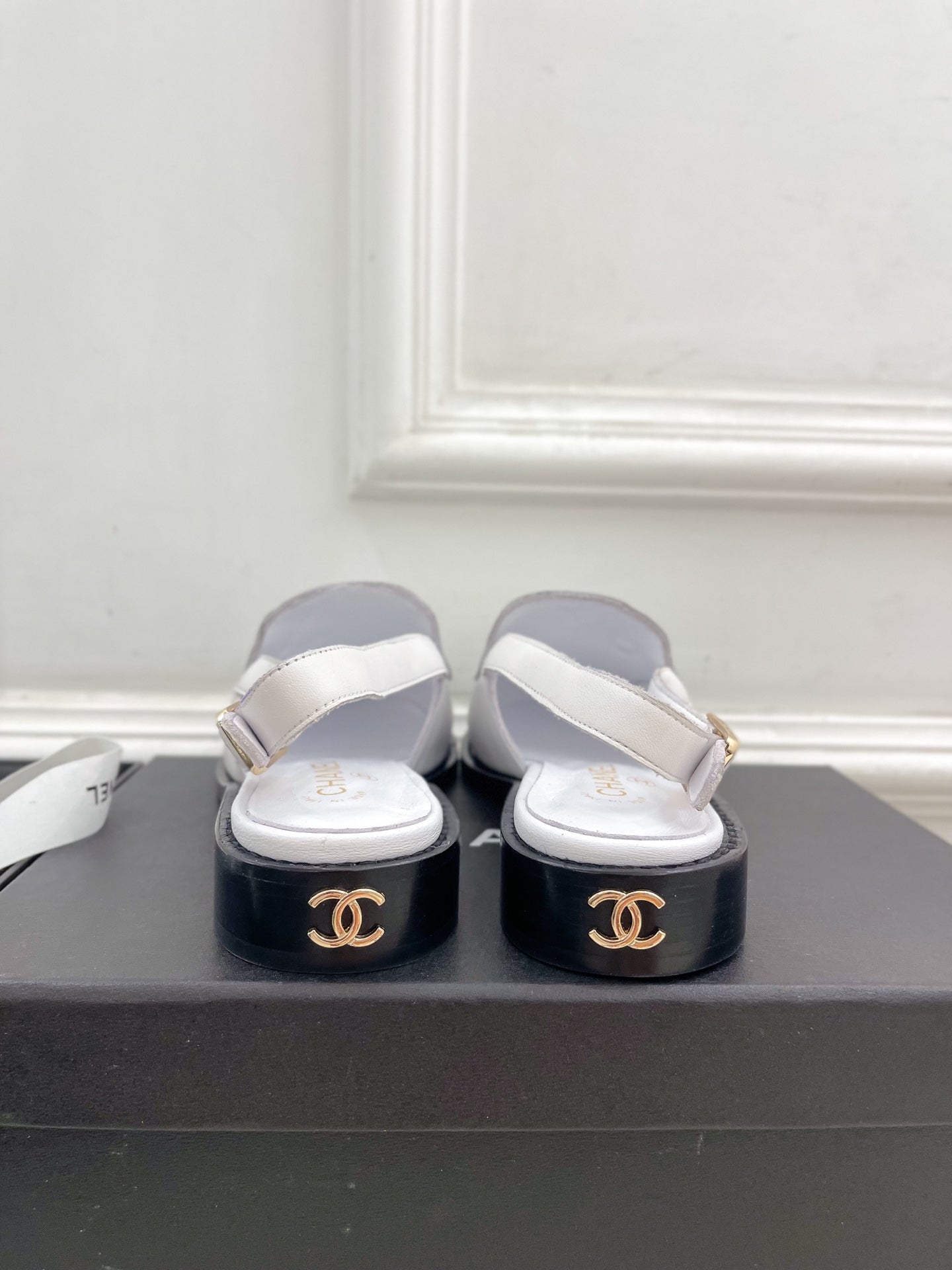 CHANEL 25S Loafer White Calfskin