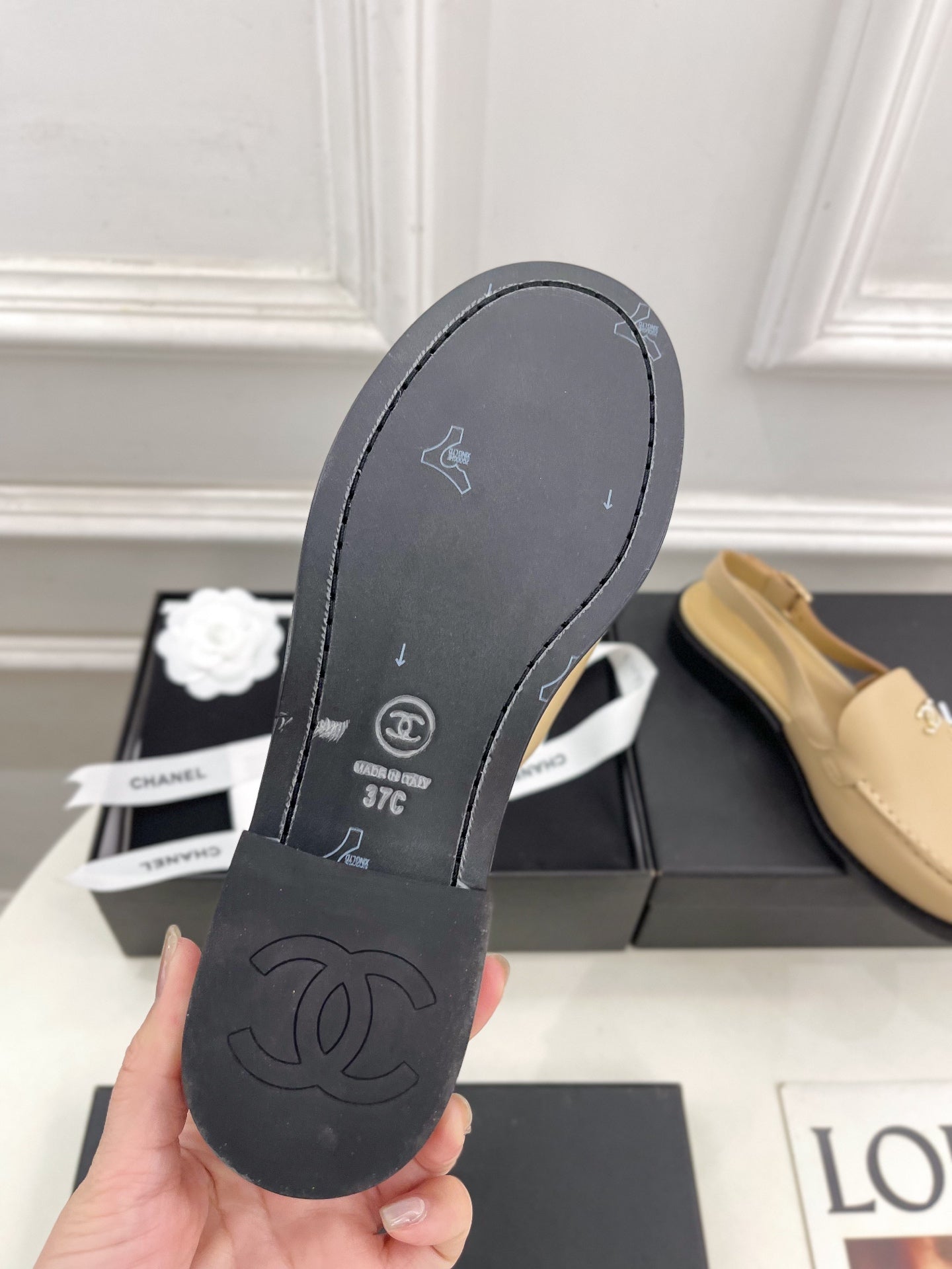 CHANEL 25S Slingback Loafer Beiege Calfskin