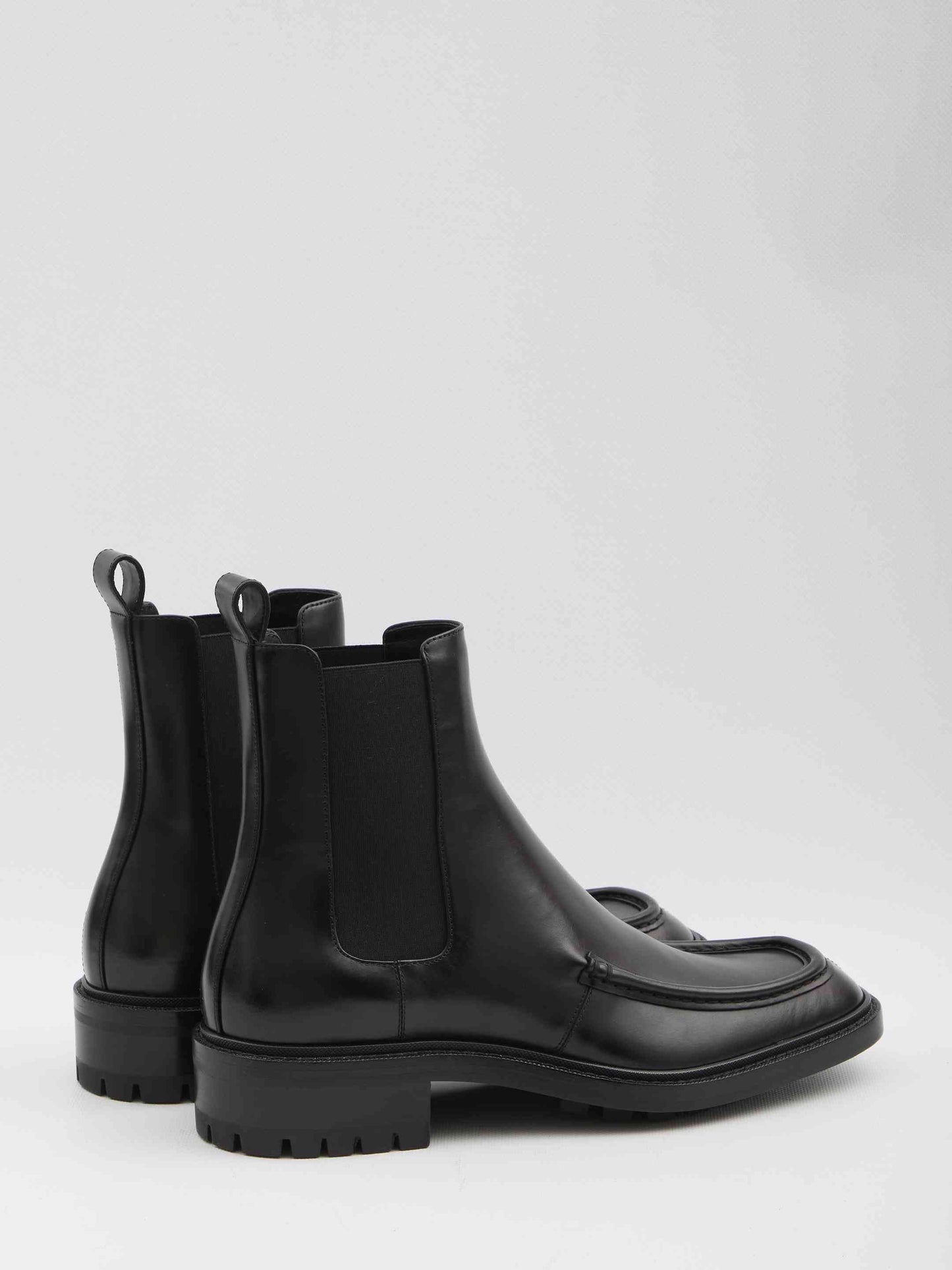 Saint Laurent Men Joe Chelsea Boots