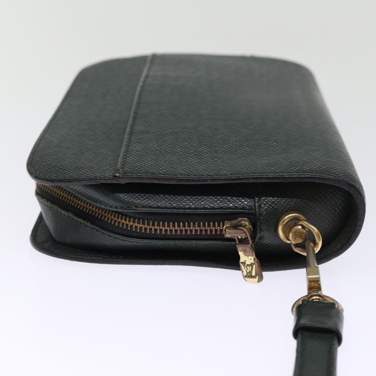 LOUIS VUITTON Taiga Baikal Clutch Bag Epicea M30184 LV th4903