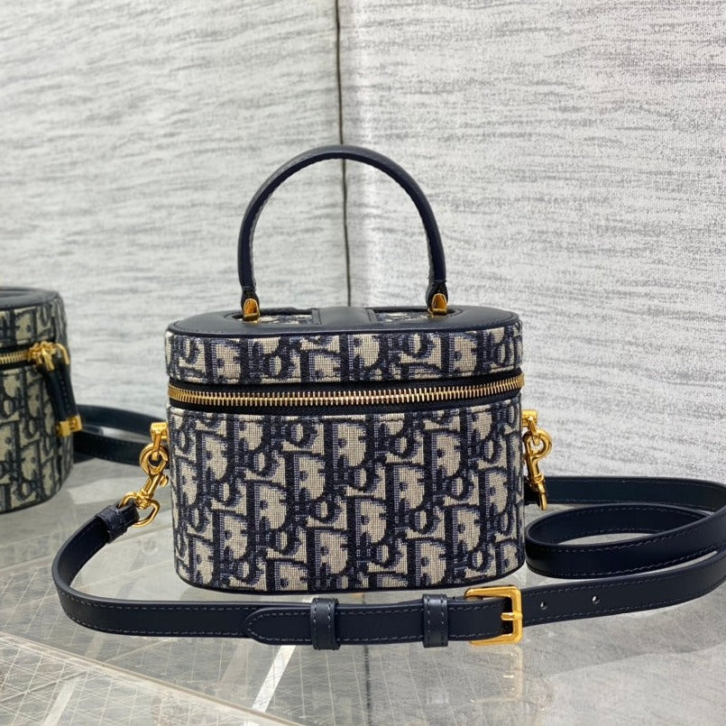 DIOR SIGNATURE VANITY 16CM BLUE OBLIQUE EMBROIDERY