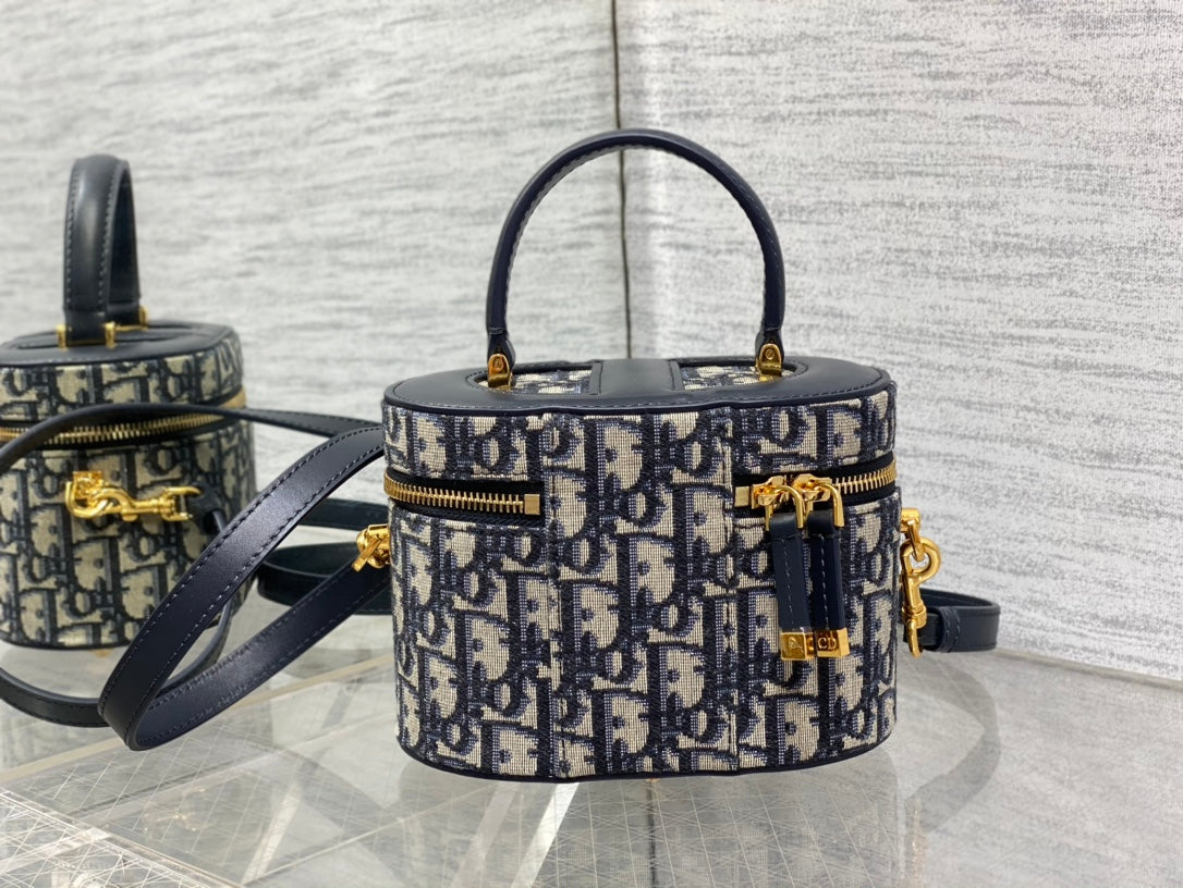 DIOR SIGNATURE VANITY 16CM BLUE OBLIQUE EMBROIDERY
