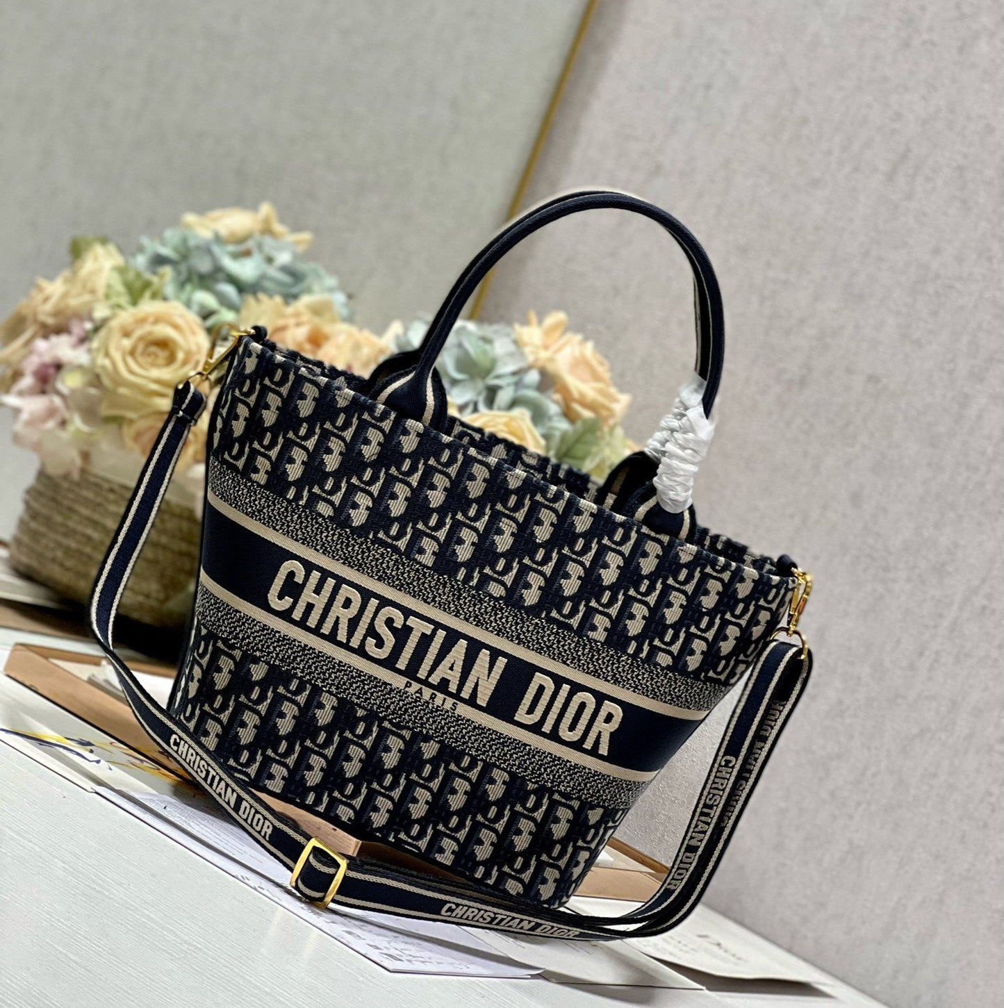 DIOR NEW BASKET BAG BLUE OBLIQUE EMBROIDERY