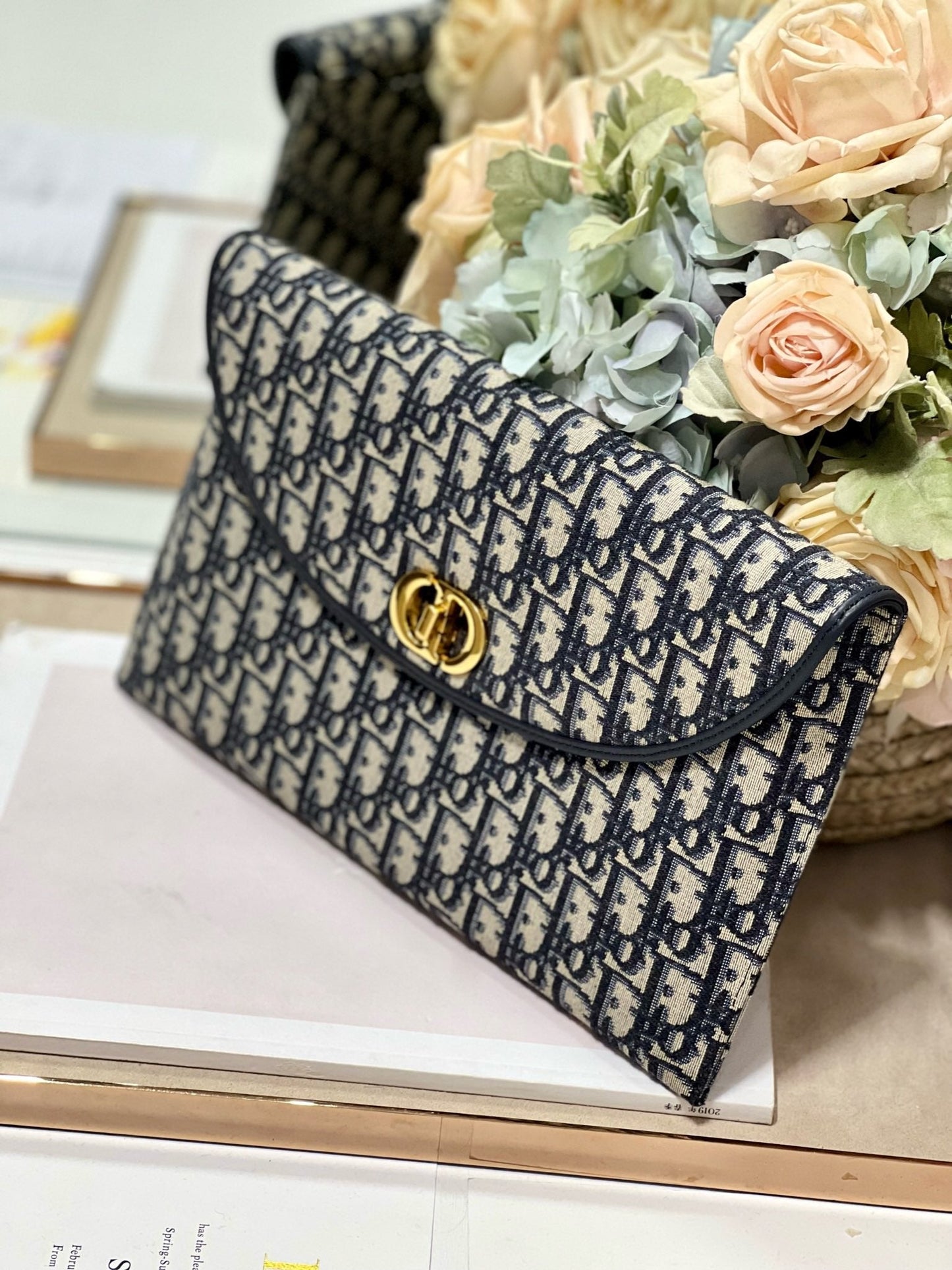 DIOR 30 MONTAIGNE 30CM BLUE OBLIQUE EMBROIDERY