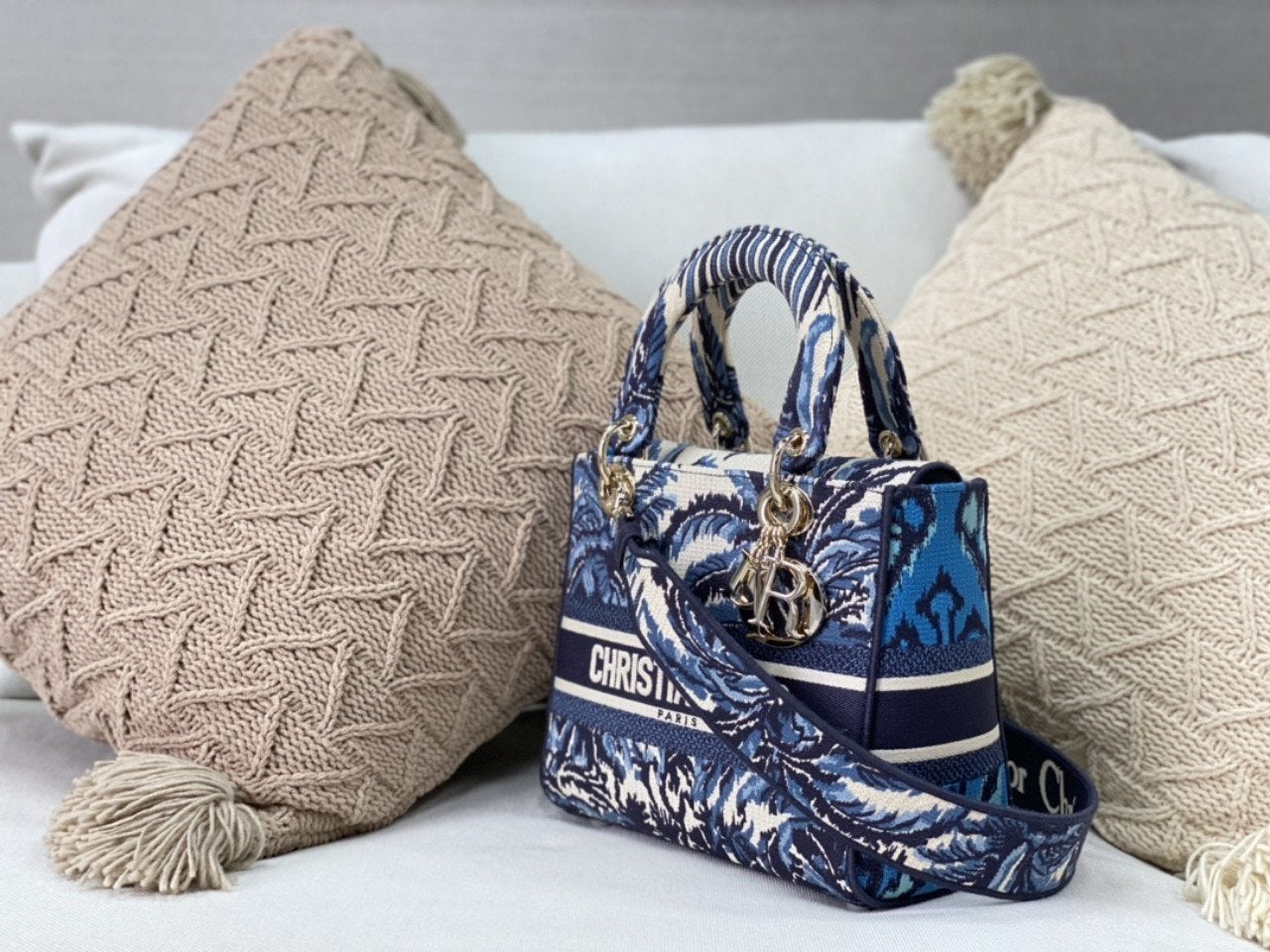DIOR MEDIUM LADY D-LITE BLUE PALMS EMBROIDERY