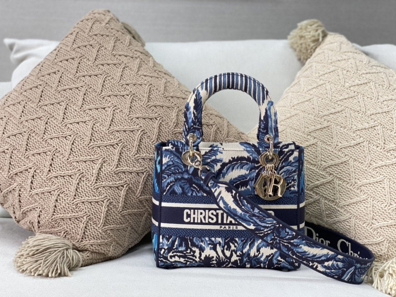 DIOR MEDIUM LADY D-LITE BLUE PALMS EMBROIDERY