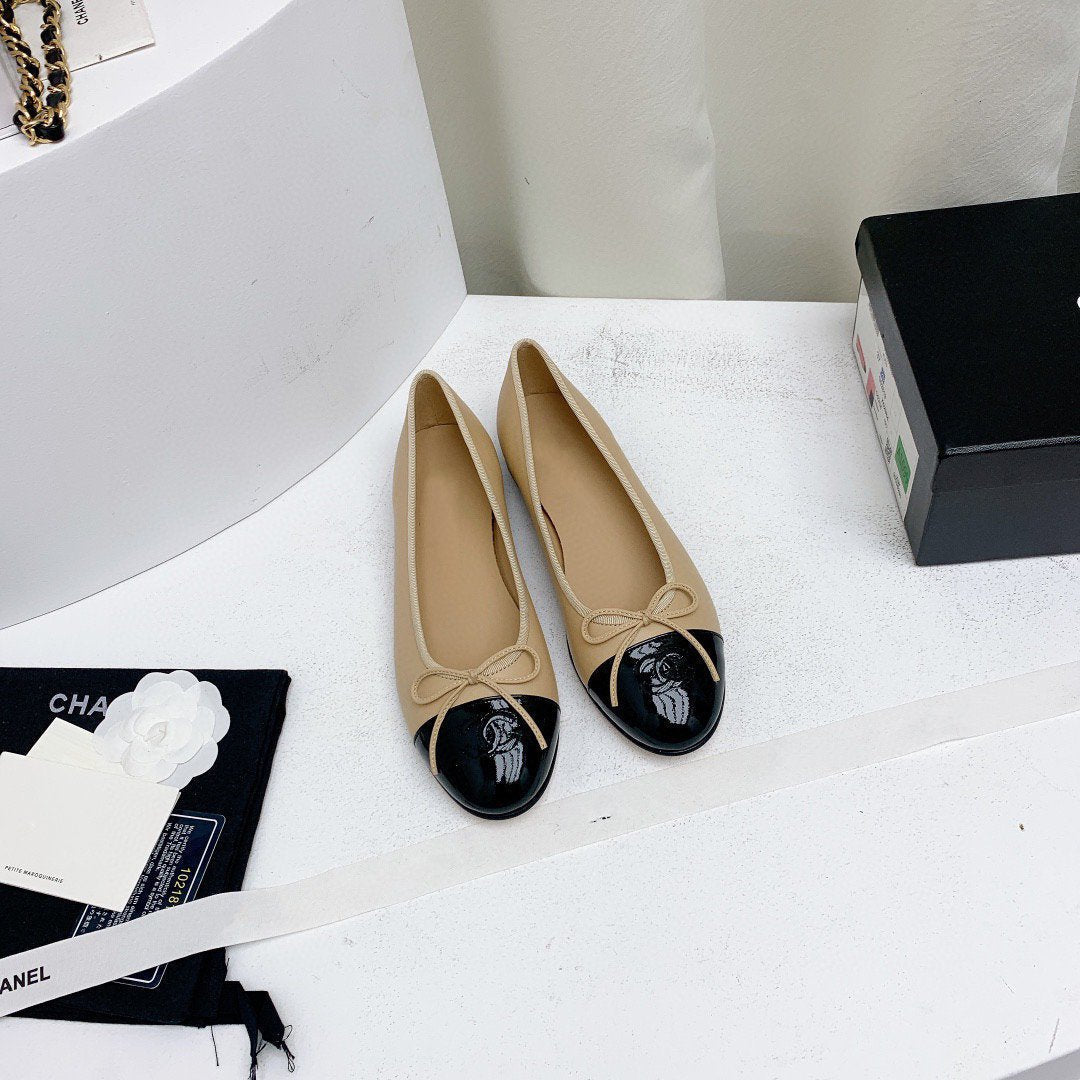 CHANEL ballet flats beige lambskin black patent calfskin