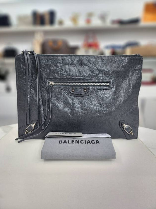 Balenciaga Classic Motor Clutch 362967