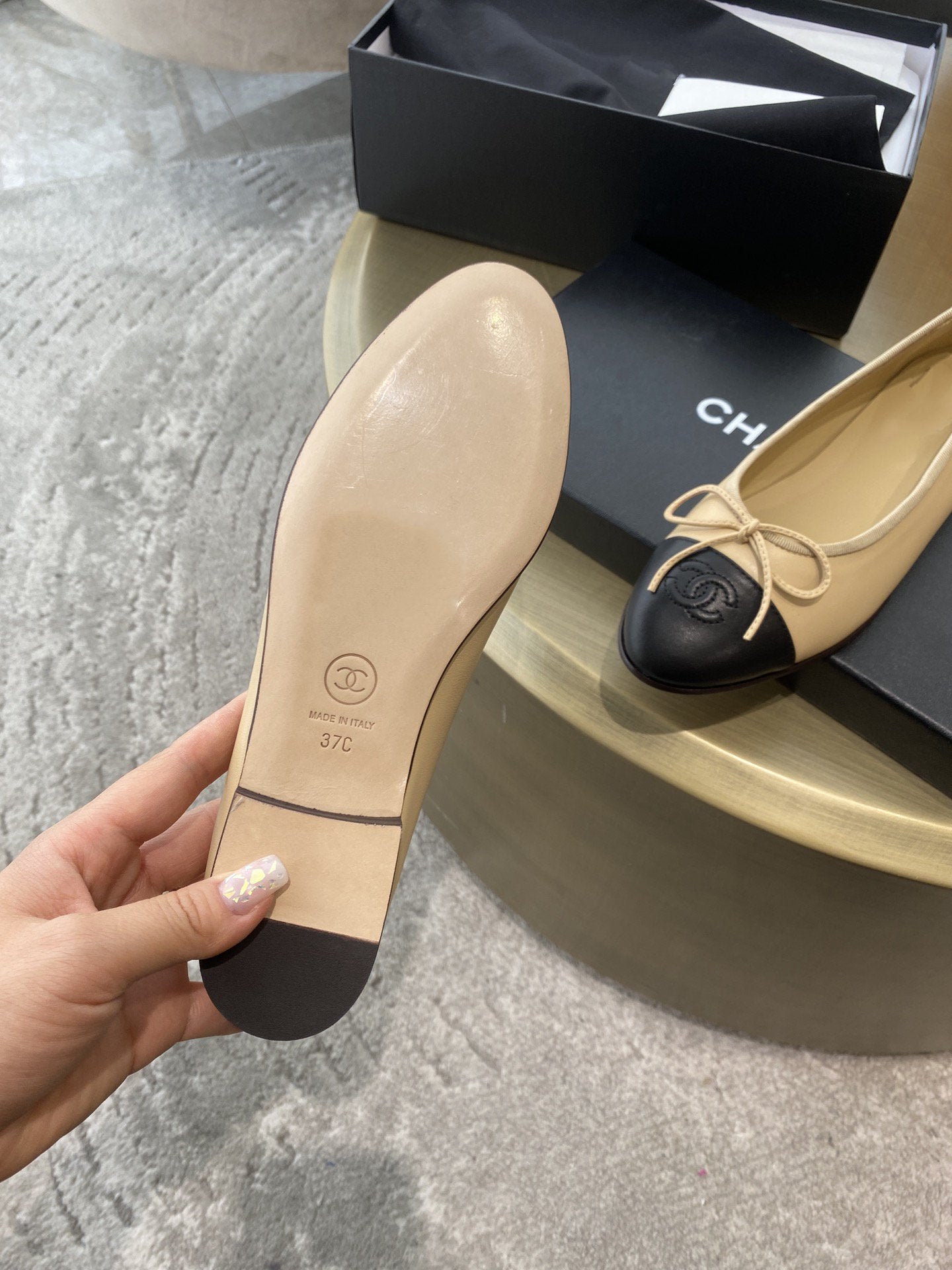 CHANEL ballet flats beige black lambskin