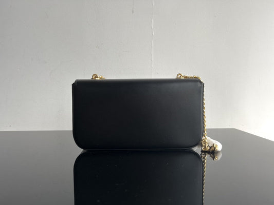 Celine CLASSIC TRIOMPHE 20 BLACK CALFSKIN GOLD HARDWARE