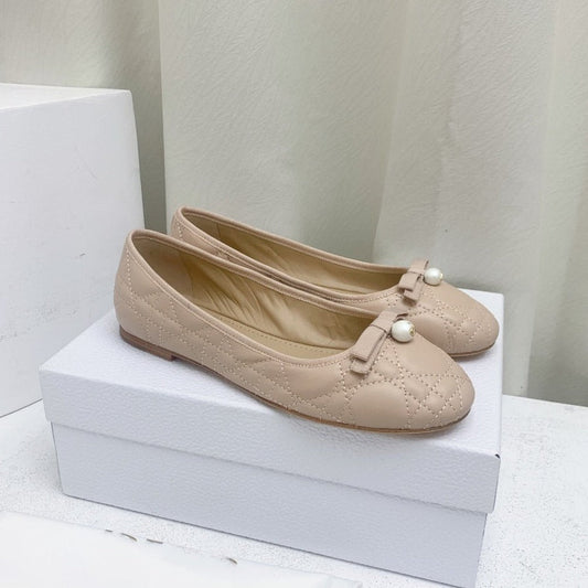 DIOR BALLET FLAT BEIGE MOP FRONT