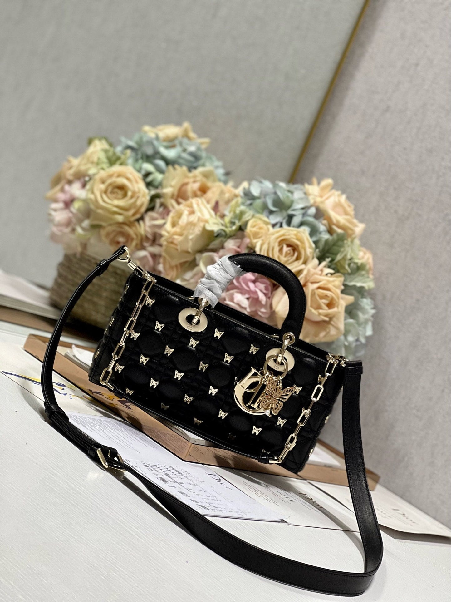 DIOR MEDIUM LADY D-JOY 26 BUTTERFLY STUD BLACK LAMBSKIN