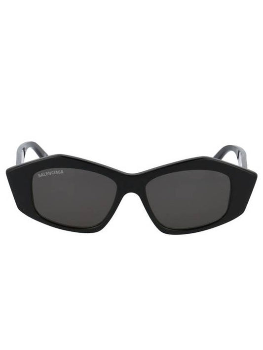 Balenciaga pentagon sunglasses black
