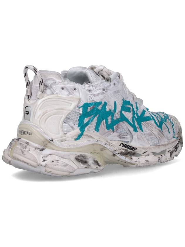 Balenciaga Runner Graffiti Low Top Sneakers White
