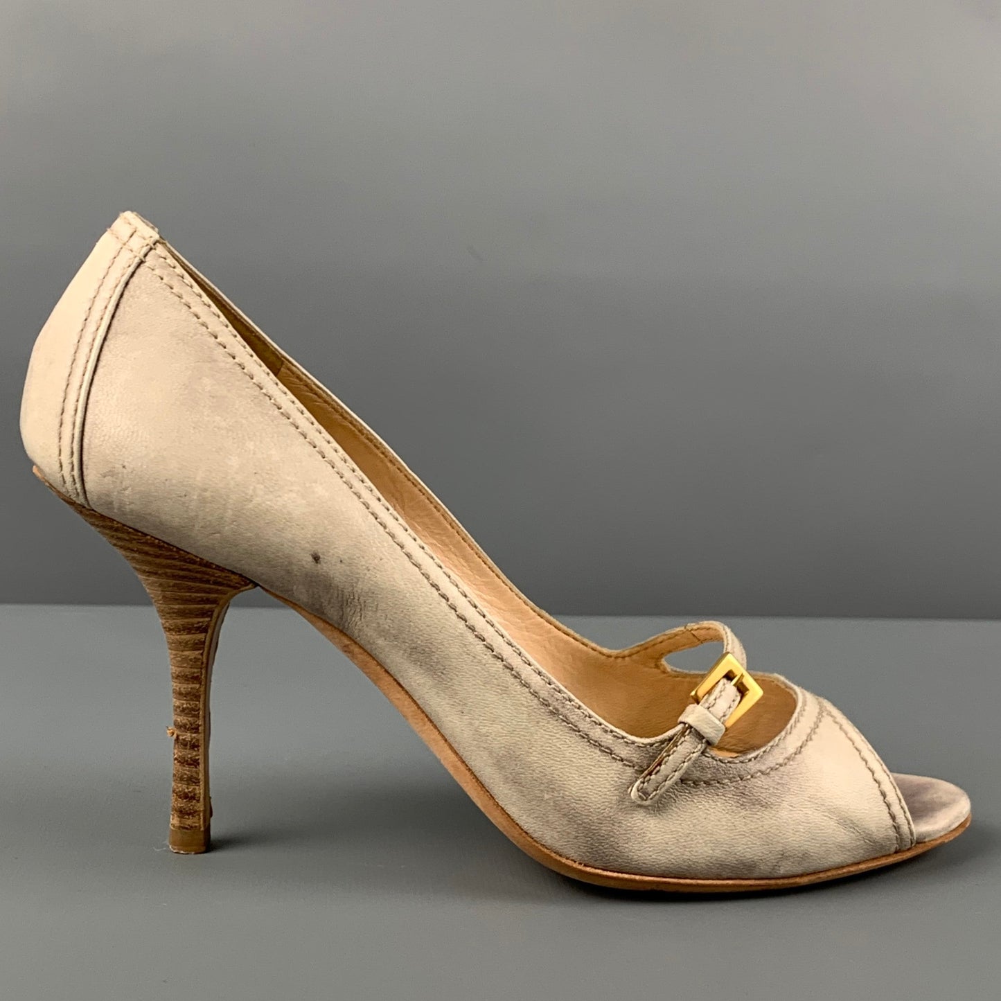 PRADA Size 7 Beige Leather Marbled Peep Toe Pumps