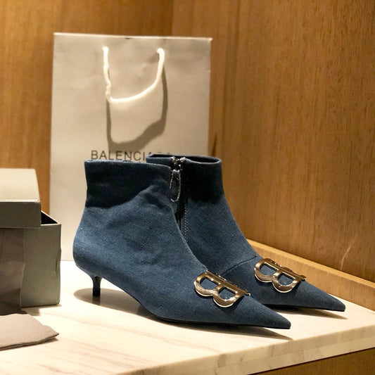 Balanciaga POINTED-TOE KITTEN HEEL 45 MM ANKLE BOOTS IN BLUE DENIM