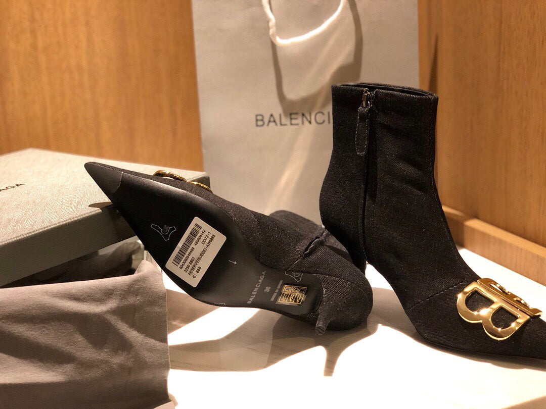 Balanciaga POINTED-TOE HIGH HEEL 80 MM ANKLE BOOTS IN BLACK DENIM