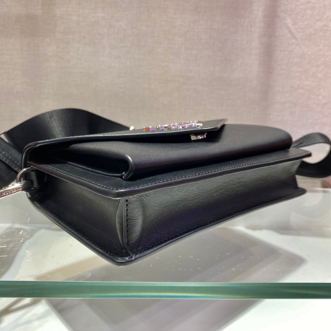 PRADA ENVELOPE FLAP BAG 20 IN BLACK SAFFIANO LEATHER