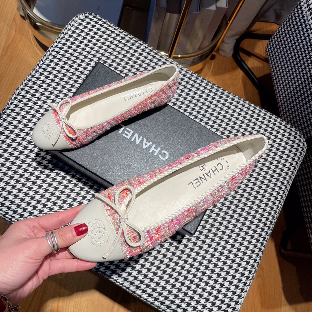 CHANEL ballet flat red pink tweed white calfskin