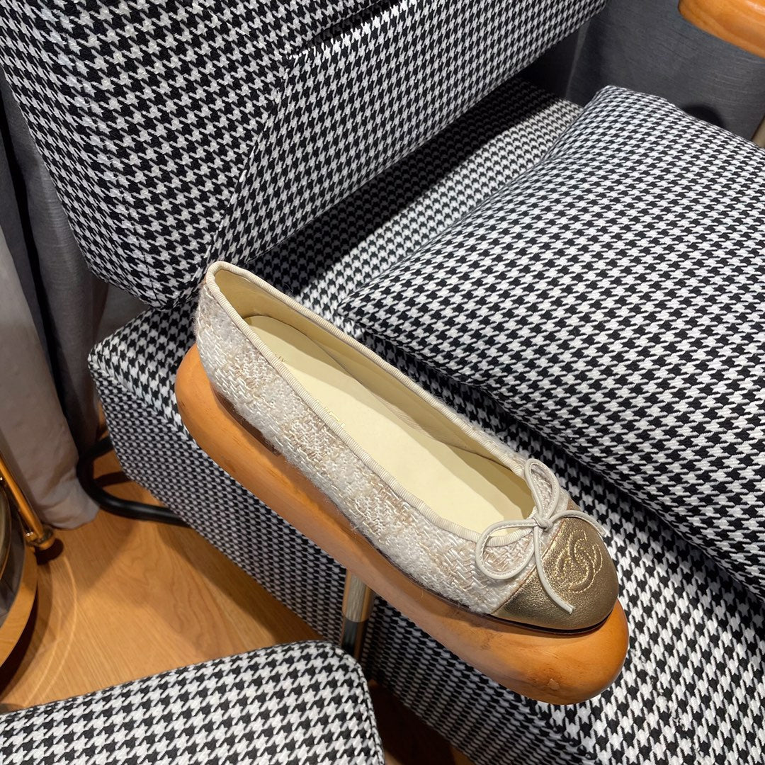 CHANEL ballet flat gold white tweed gold metalic calfskin