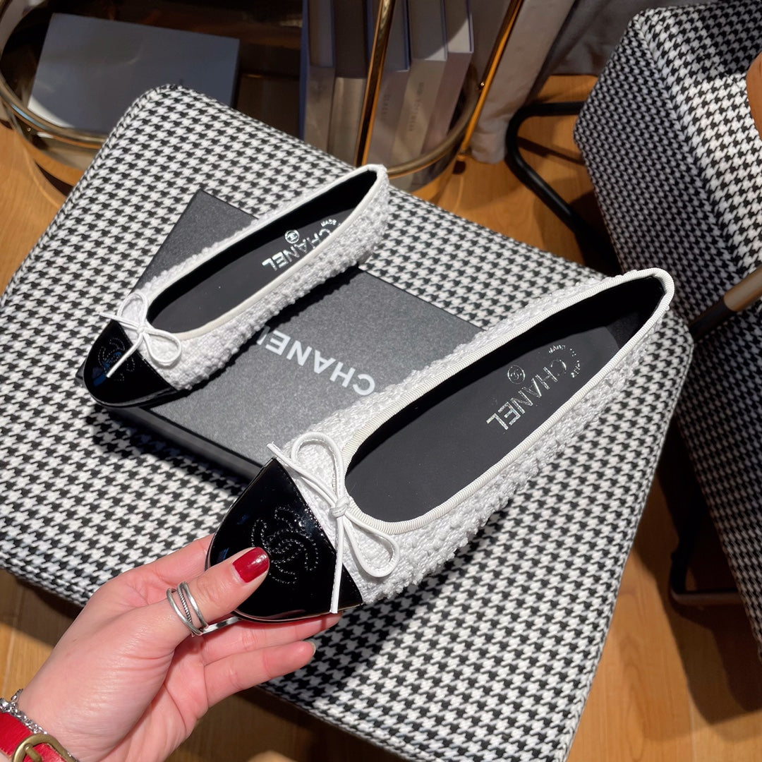 CHANEL ballet flat white tweed black patent calfskin